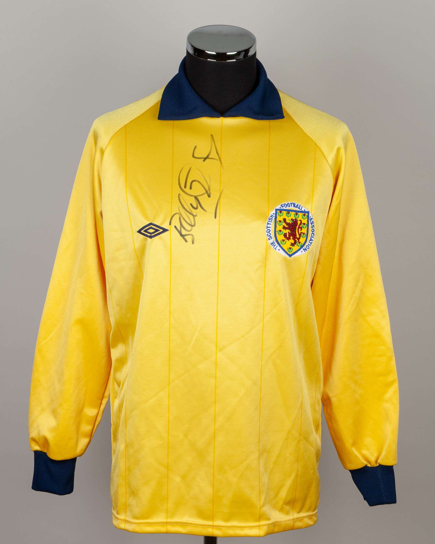 Billy Thomson yellow and blue No.1 Scotland goalkeepers shirt, 1981