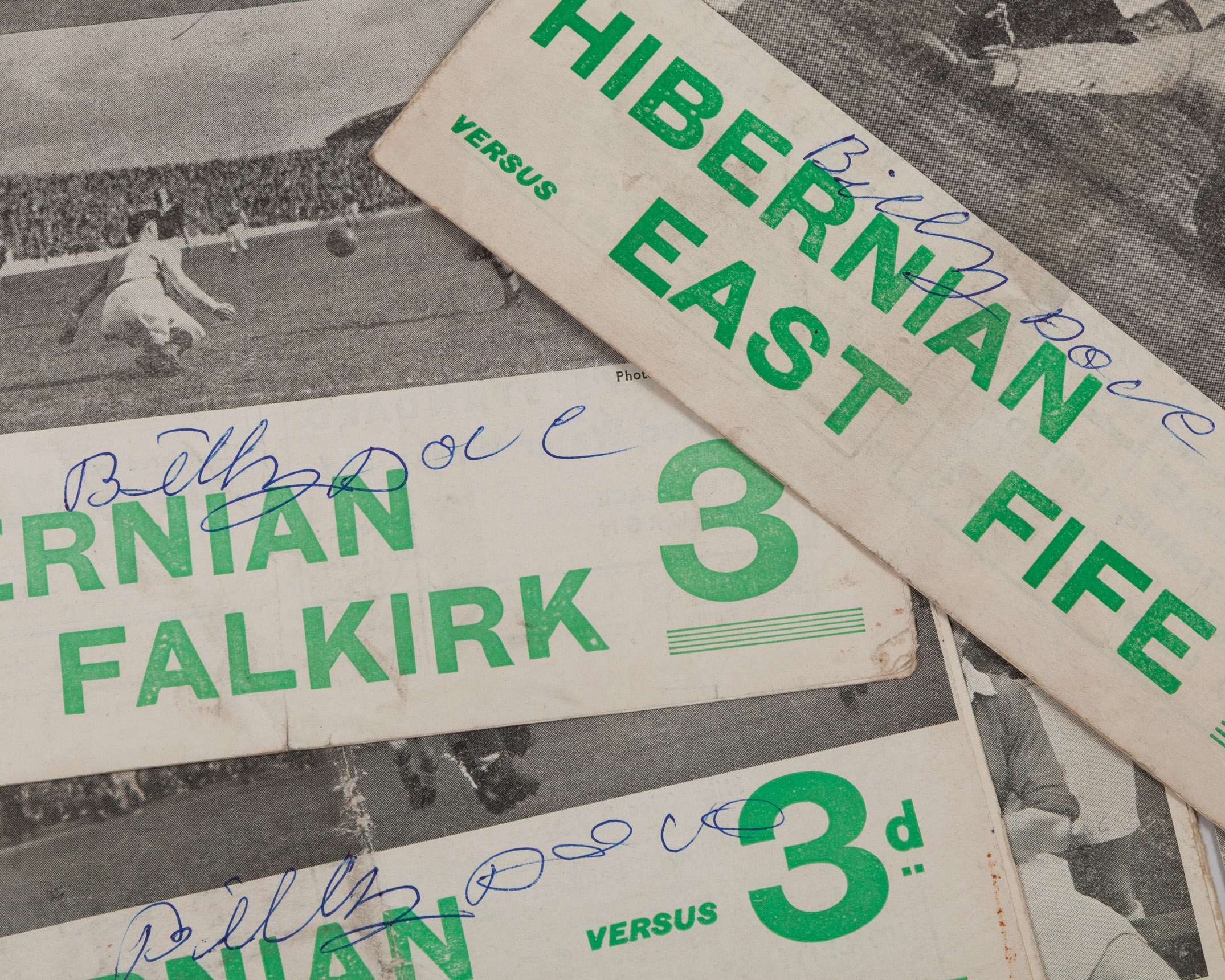 Collection of forty-five Hibernian match programmes from 1950s-1960s - Image 3 of 3