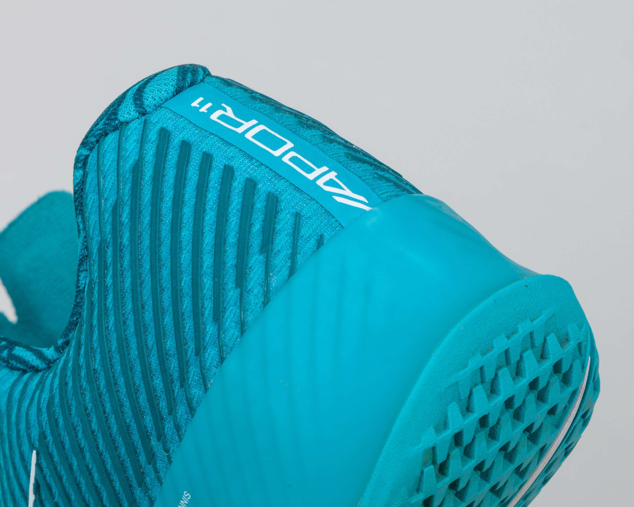 Alexei Popyrin a pair of match worn Nike Vapor 11 tennis shoes, Davis Cup 2023 - Image 3 of 5