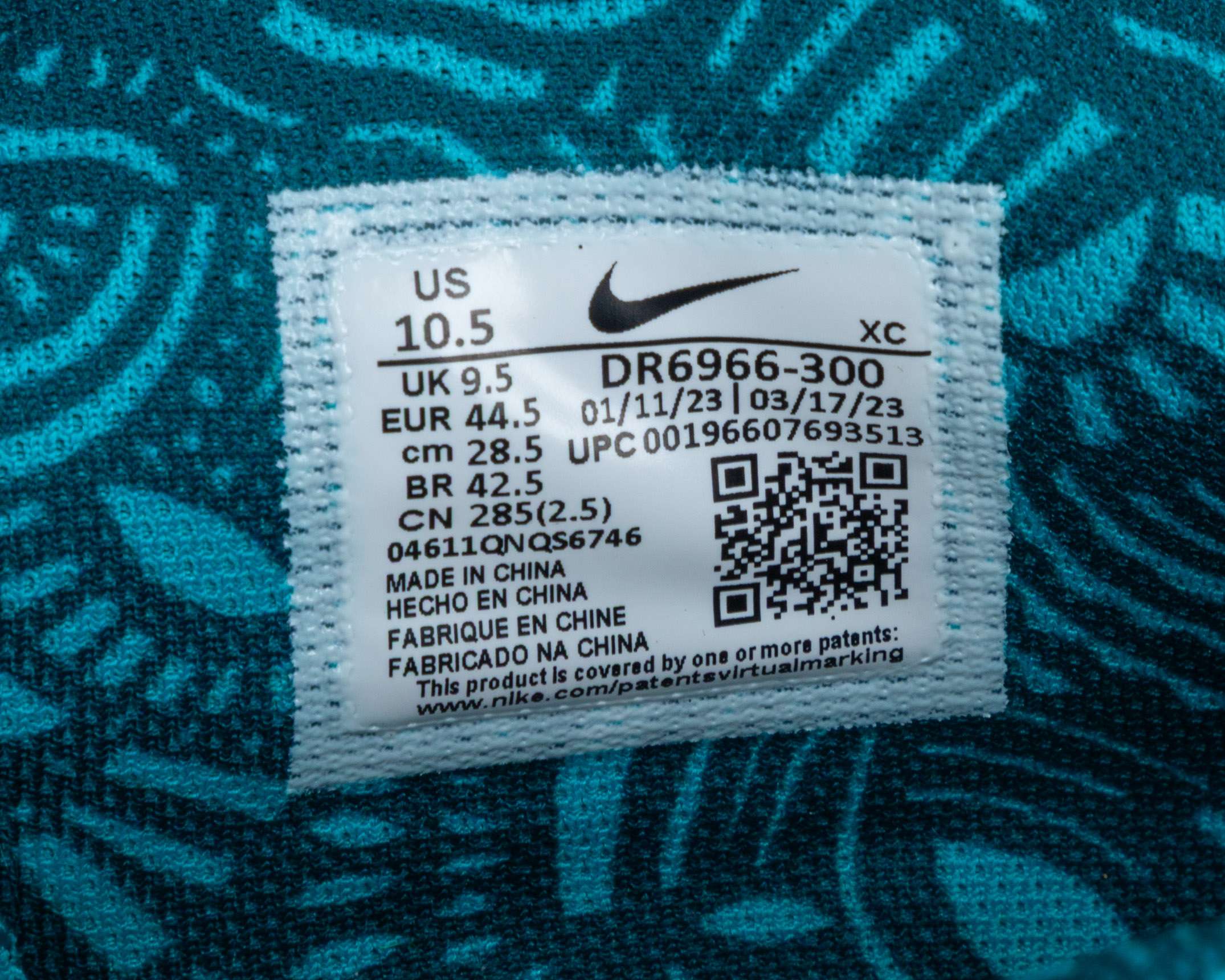 Alexei Popyrin a pair of match worn Nike Vapor 11 tennis shoes, Davis Cup 2023 - Image 5 of 5