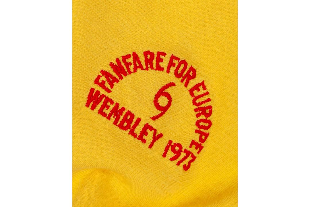 Pat Jennings yellow No.1 Fanfare for Europe match worn goalkeepers shirt, 1973 - Image 3 of 4