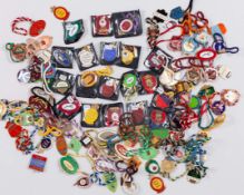 Collection of 100 modern horse racing badges