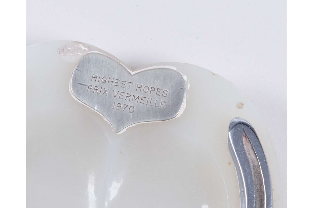 Racing plate worn by Highest Hopes when winning the 1970 Prix Vermeille&nbsp; - Image 2 of 2