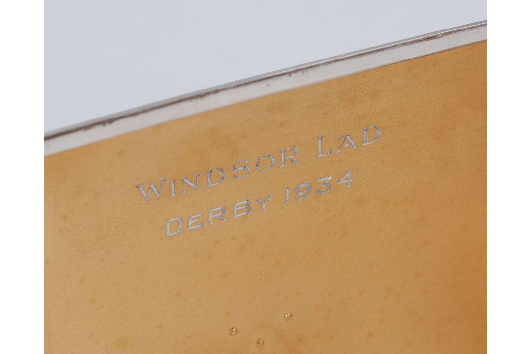 H.H. Maharaja of Rajpipla's 1934 Epsom Derby silver cigarette case - Image 3 of 5