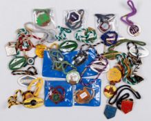 31 Members' badges for mixed racecourses