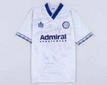 A white Leeds United autographed replica shirt, 1992-93