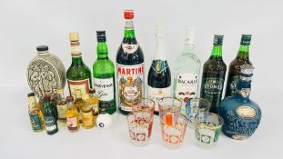 A COLLECTION OF 9 X ASSORTED WHISKY MINIATURES TO INCLUDE FAMOUS GROUSE & GLENMORANGIE + A DRAMBUIE