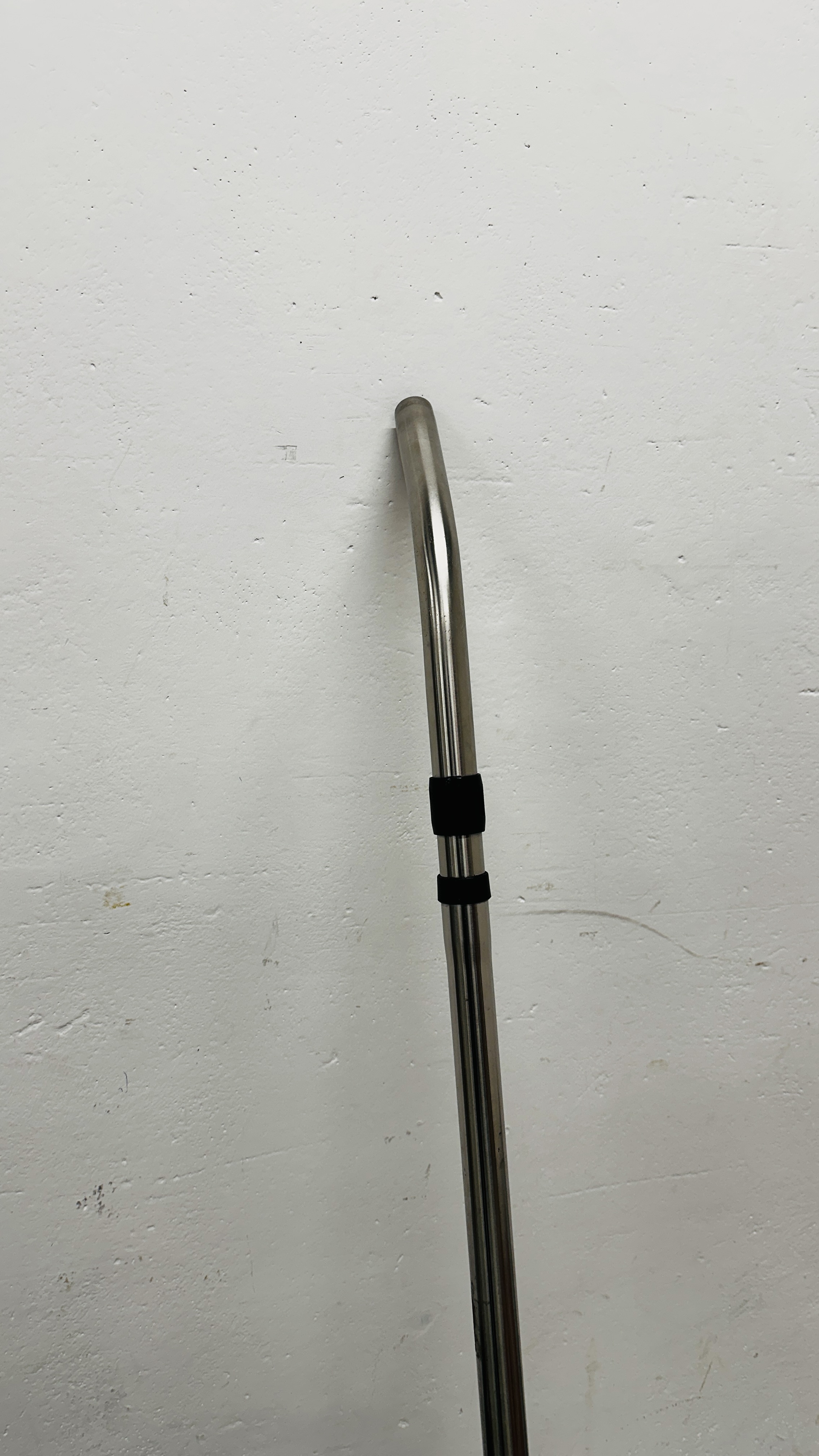 A NUMATIC HENRY VACUUM CLEANER - SOLD AS SEEN. - Image 6 of 6