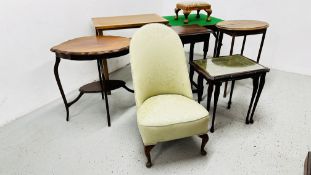 EIGHT PIECES OCCASIONAL FURNITURE TO INCLUDE MAHOGANY SHAPED TOP TABLE, FOLDING CARD TABLE,