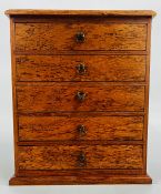 A MODERN 5 DRAWER APPRENTICE CHEST W 22 X D 15CM X H 27CM.