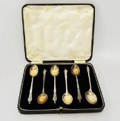 A CASED SET OF SIX SILVER APOSTLE SPOONS, BIRMINGHAM 1939, MAKER B.B.