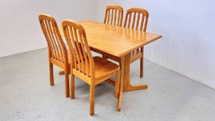 MODERN BEECH WOOD TWIN PEDESTAL DINING TABLE WITH A SET OF 4 MATCHING CHAIRS (TABLE 137CM).