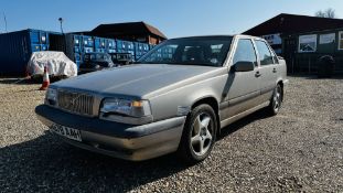 1995 VOLVO 850 GLE SALOON. VRM - M578 AAH. FIRST REGISTERED: 13/01/1995. 2435CC PETROL.