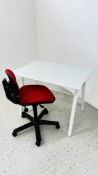 A MODERN STEEL FRAMED HOME OFFICE DESK WITH GLASS TOP, 100CM X 70CM,