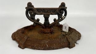 A VINTAGE CAST IRON BOOT SCRAPE LENGTH 37CM.