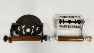 (R) 2 TOILET ROLL HOLDERS.