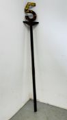 VINTAGE SPEED RESTRICTION SIGN HEIGHT 255CM.