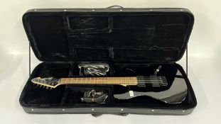 PEAVEY AT-200 ELECTRIC LEAD GUITAR IN HARD TRANSIT CASE.