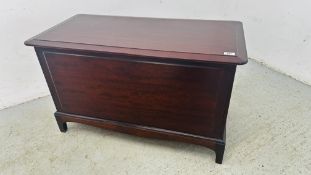 A STAG MINSTREL BLANKET BOX, W 96CM X D 48CM X H 57CM.