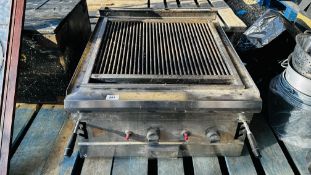 PARRY MODEL PGC6 NATURAL GAS COMMERCIAL GRIDDLE.