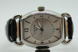 A LINKS OF LONDON GENTLEMAN'S WRISTWATCH.