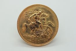 2000 ELIZABETH II FORTH HEAD GOLD QUINTUPLE (£5) SOVEREIGN COIN.