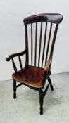 A VINTAGE WINDSOR ARMCHAIR.