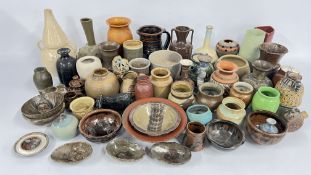 3 X BOXES CONTAINING AN EXTENSIVE COLLECTION OF STUDIO POTTERY TO INCLUDE VASES,