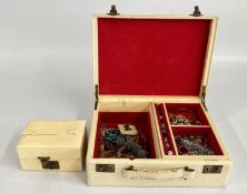 A MAPPIN & WEBB JEWELLERY BOX AND CONTENTS TO INCLUDE SILVER, BEADED NECKLACES, BRACELETS,