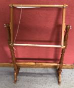 EMBROIDERY AND TAPESTRY ADJUSTABLE STAND.