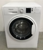 A HOTPOINT 9KG INVERTERMOTOR WASHING MACHINE - SOLD AS SEEN.