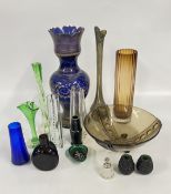 A GROUP OF STUDIO ART GLASS TO INCLUDE VASES AND A DISH ETC.