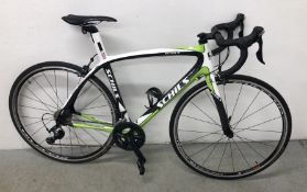 SCHILS COMPETITION TUNED ADVANCED CARBON FIBRE 22 SPEED RACING BIKE, FULCRUM RACING SPORT WHEELS,
