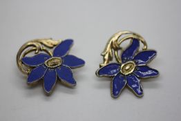 A PAIR OF DANISH SILVER AND ENAMEL EARRINGS BY A. DRAGSTED.