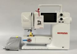 A BERNINA 475 QE (QUILTERS EDITION) SEWING MACHINE,