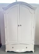 A GOOD QUALITY MODERN JOHN LEWIS TWO DOOR WARDROBE WITH SINGLE DRAWER BASE IN PAINTED CREAM FINISH