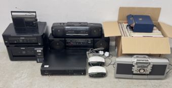 A GROUP OF VINTAGE AUDIO EQUIPMENT TO INCLUDE PANASONIC TAPE / RADIO STEREO (NO CABLE),