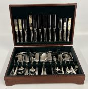 ARTHUR PRICE SOVEREIGN COLLECTION CASED CANTEEN OF CUTLERY.