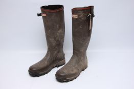 TWO PAIRS OF SIZE 11 HUNTER BOOTS