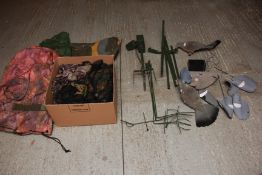 A GOOD QUALITY HEAVY DUTY GREEN PAINTED MOTORISED PIGEON WHIRLY WITH ARMS,