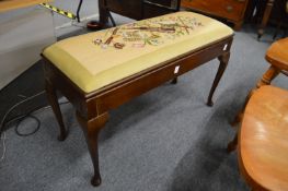 A music seat with lifting lid.