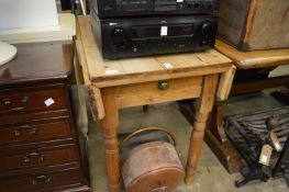 Pine drop-leaf table.