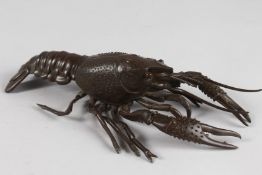 A LARGE JAPANESE BRONZE ARTICULATED LOBSTER.