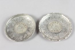 TWO CHINESE CIRCULAR COIN DISHES. 4ins diameter.