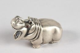 A RUSSIAN SILVER HIPPO. 3ins long. Mark: Head 84. I.P.
