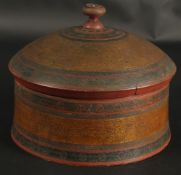 AN EARLY 19TH CENTURY INDIAN LACQUERED WOODEN TURBAN BOX, 24cm wide.
