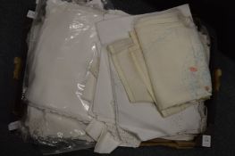 A quantity of lace and linen.