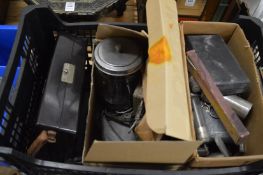 A quantity of doctors equipment.