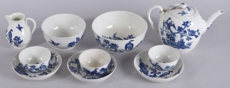 A WORCESTER BLUE AND WHITE PART TEA SET 