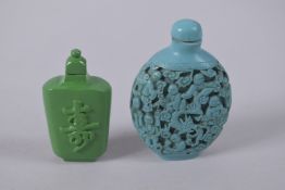 A CHINESE TURQUOISE SNUFF BOTTLE, together with a smaller green snuff bottle, (2).